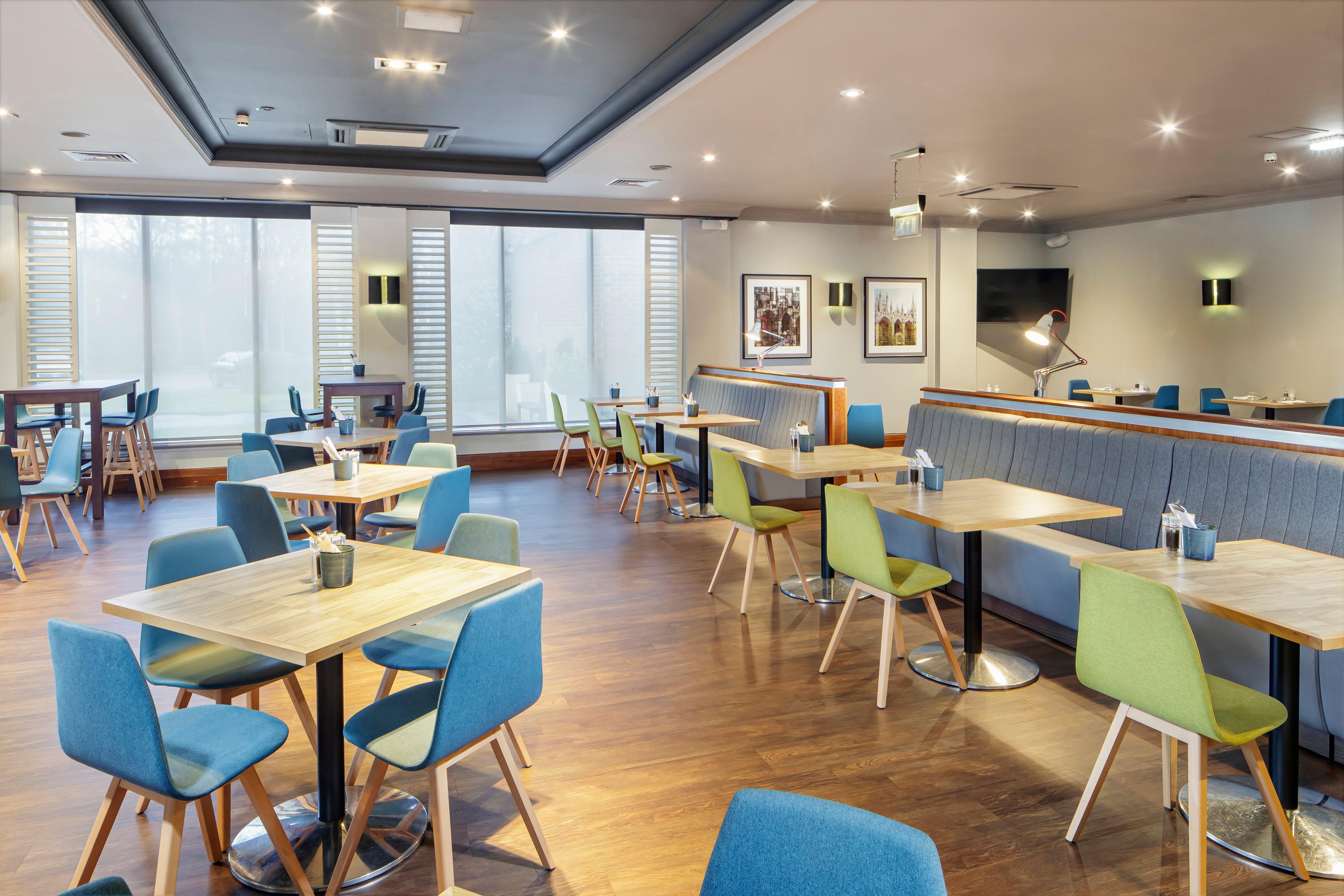 Holiday Inn Peterborough West By Ihg Extérieur photo